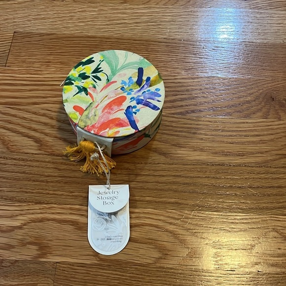 Anthropologie Eloise Jewelry Box - Picture 7 of 12